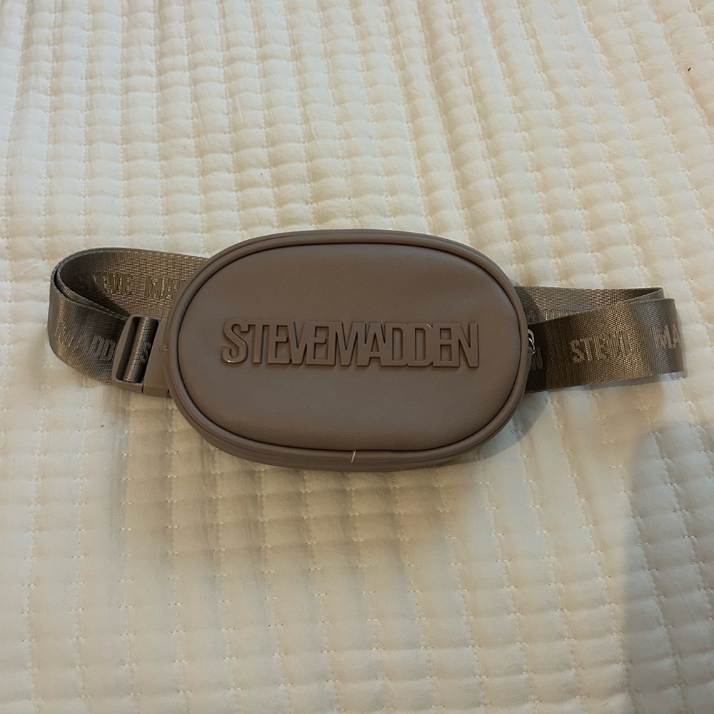 Steve Madden Taupe Belt Bag
